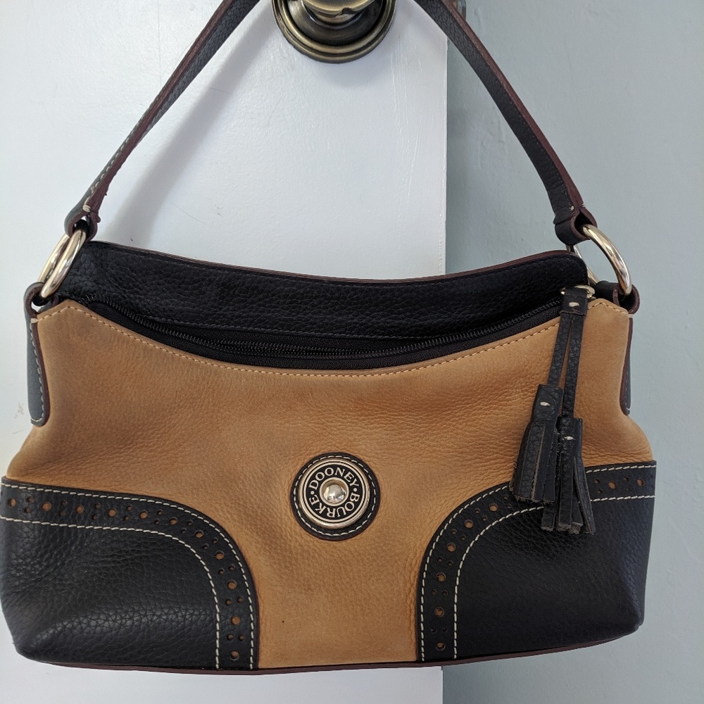 Dooney & Bourke Shoulder Bag